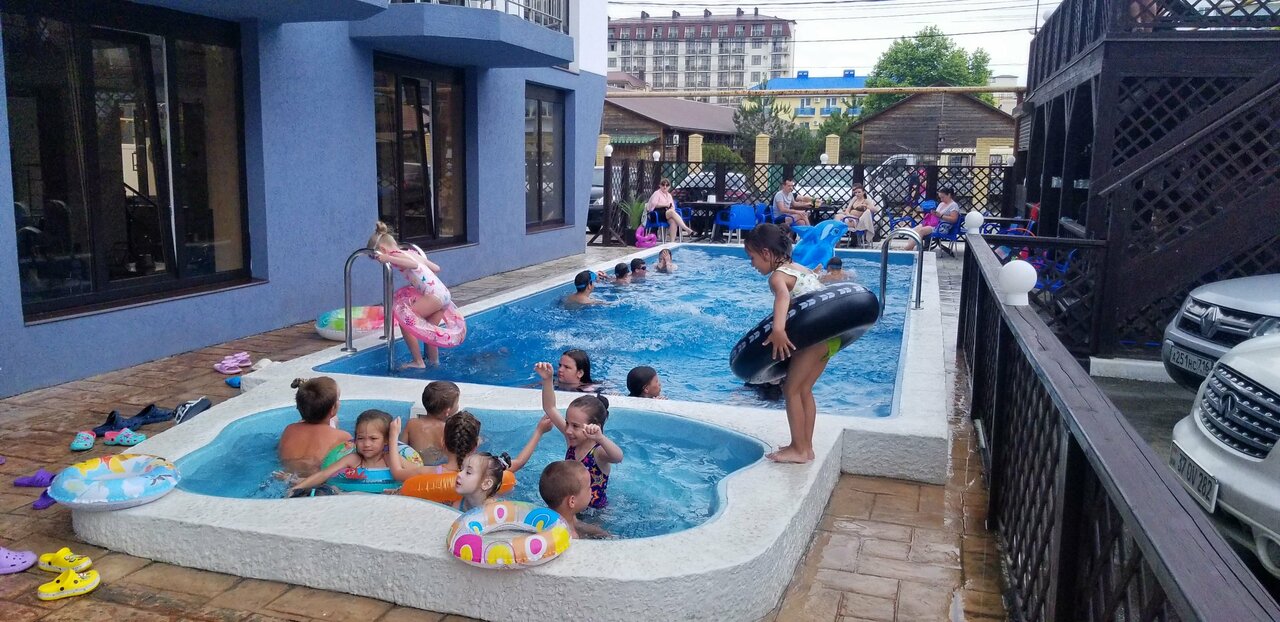 Гостиница Космос Витязево-86